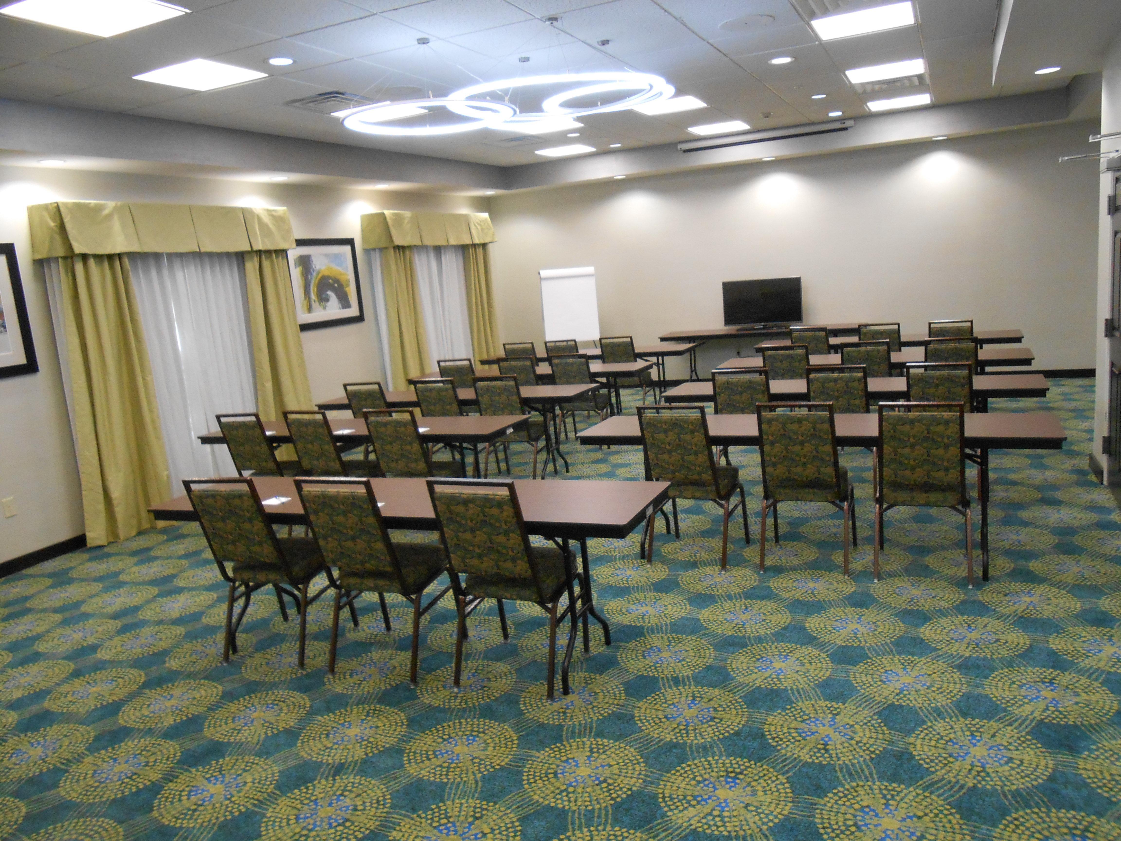 Holiday Inn Express & Suites Houston Northwest-Brookhollow By Ihg Ngoại thất bức ảnh