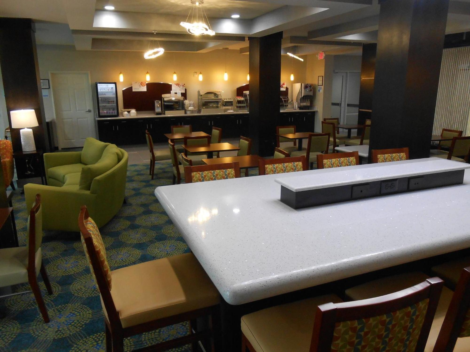 Holiday Inn Express & Suites Houston Northwest-Brookhollow By Ihg Ngoại thất bức ảnh