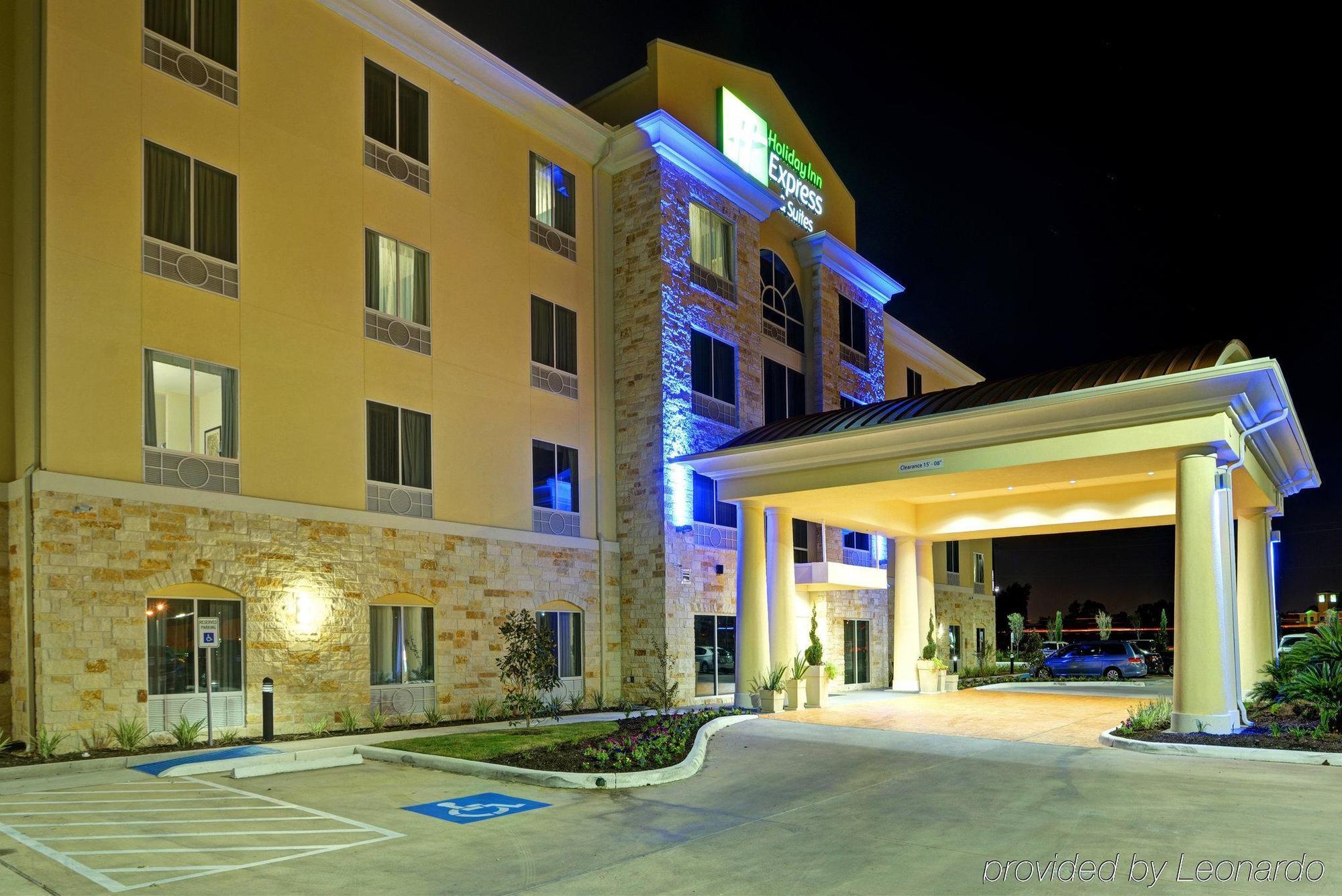 Holiday Inn Express & Suites Houston Northwest-Brookhollow By Ihg Ngoại thất bức ảnh