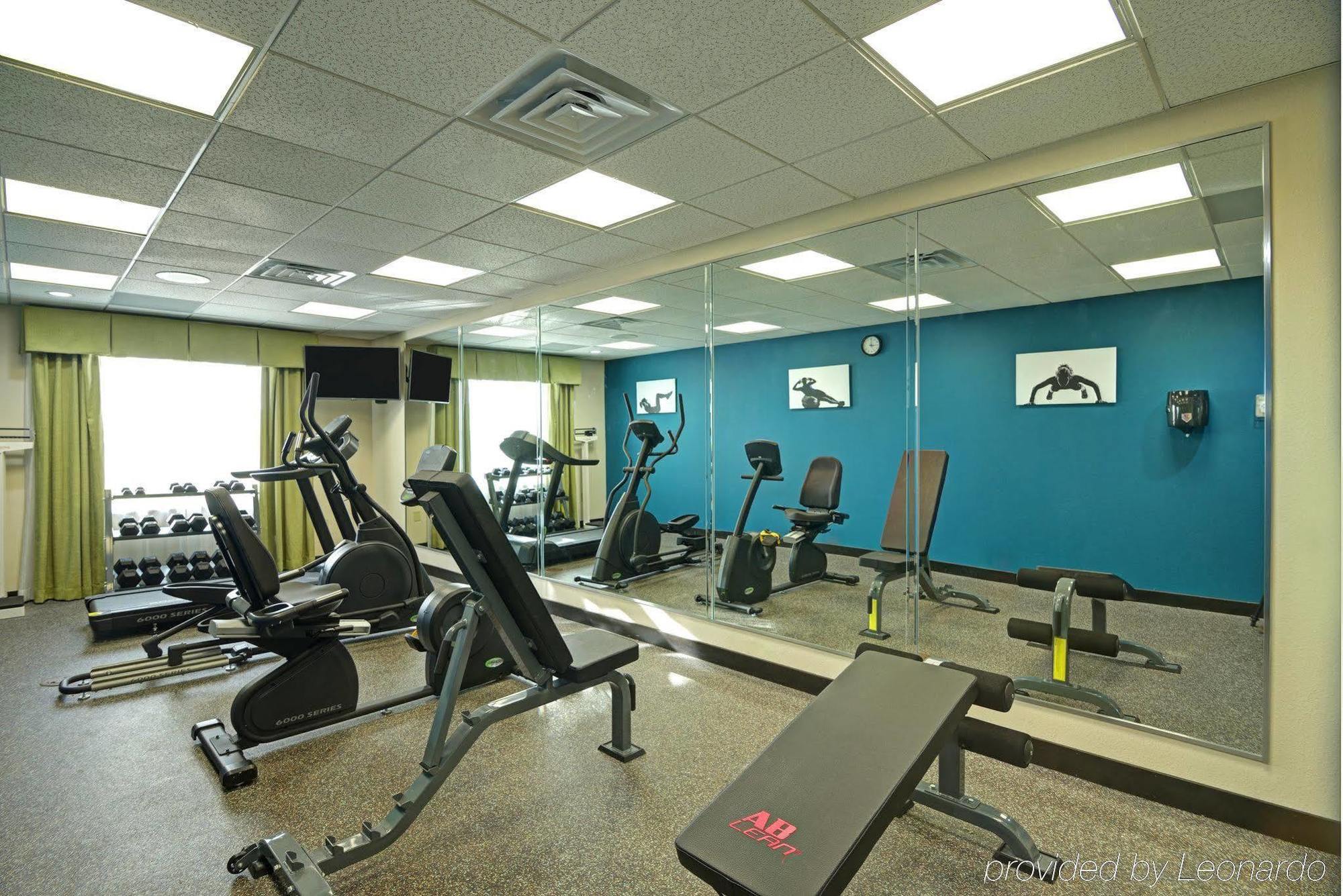 Holiday Inn Express & Suites Houston Northwest-Brookhollow By Ihg Ngoại thất bức ảnh